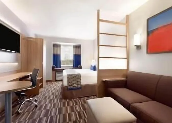 Microtel Inn & Suites By Wyndham Beaver Falls